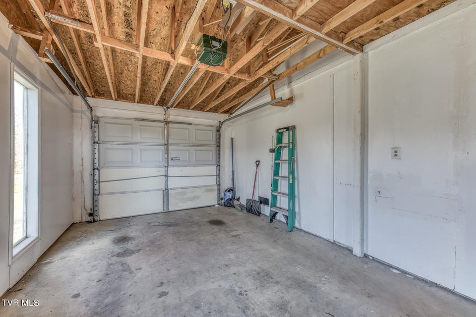 Photo #22: 184 Kiser Circle