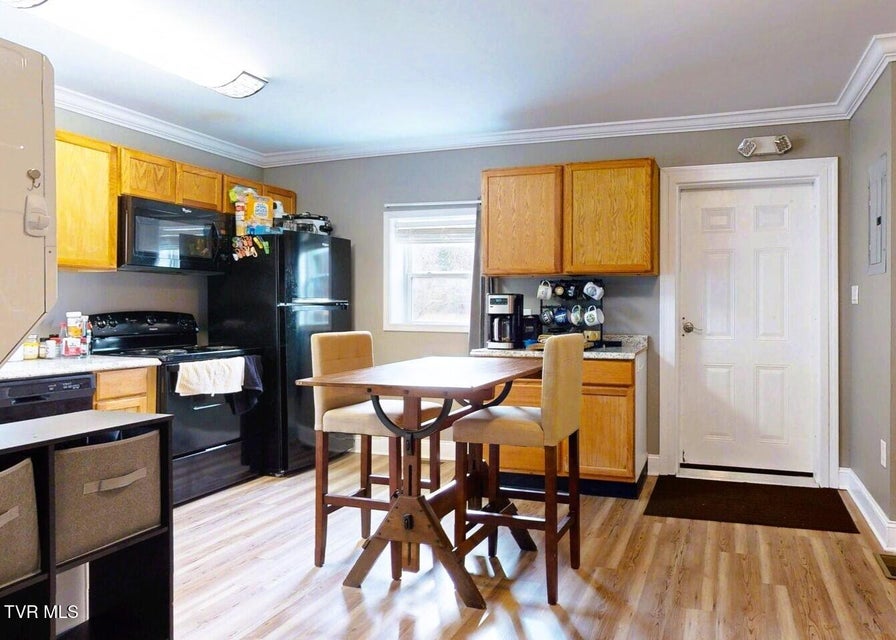 Photo #23: 620 Lovers Lane