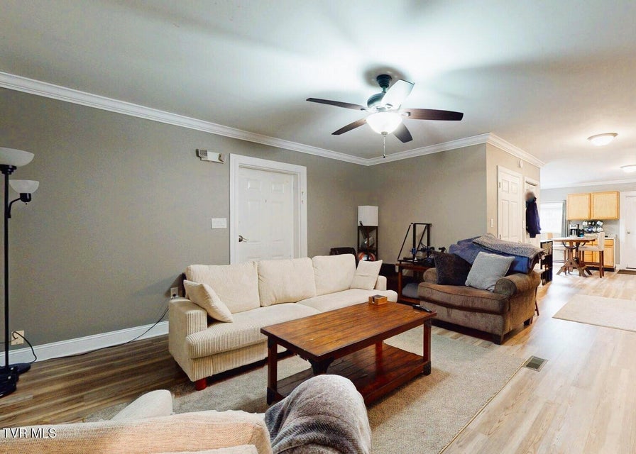 Photo #27: 620 Lovers Lane