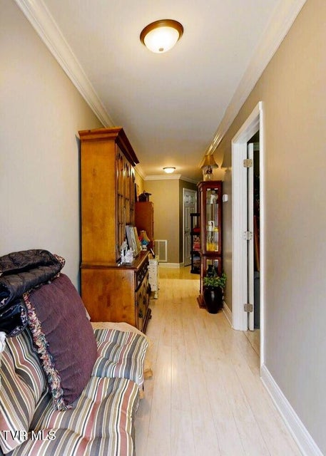 Photo #37: 620 Lovers Lane