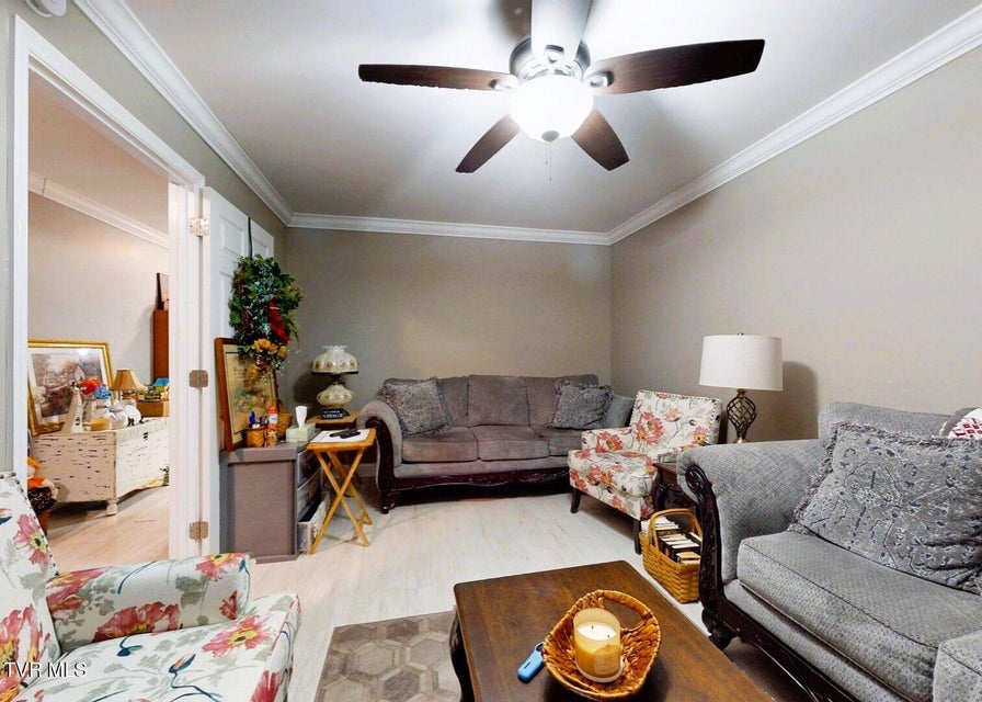 Photo #39: 620 Lovers Lane