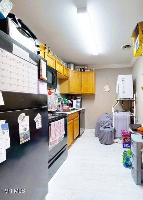 Photo #46: 620 Lovers Lane