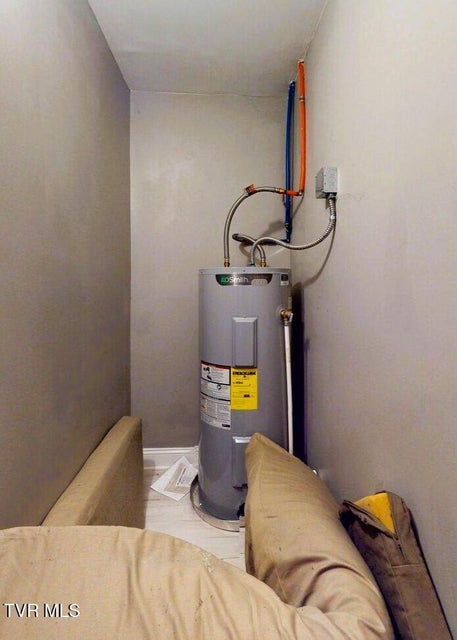 Photo #56: 620 Lovers Lane