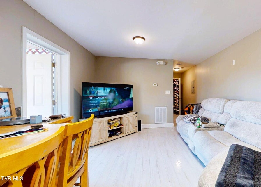 Photo #58: 620 Lovers Lane