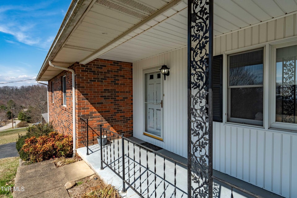 Photo #12: 180 Huntland Road