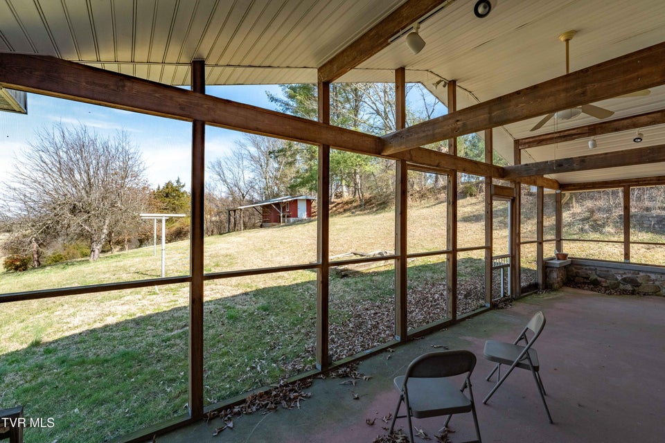 Photo #39: 180 Huntland Road