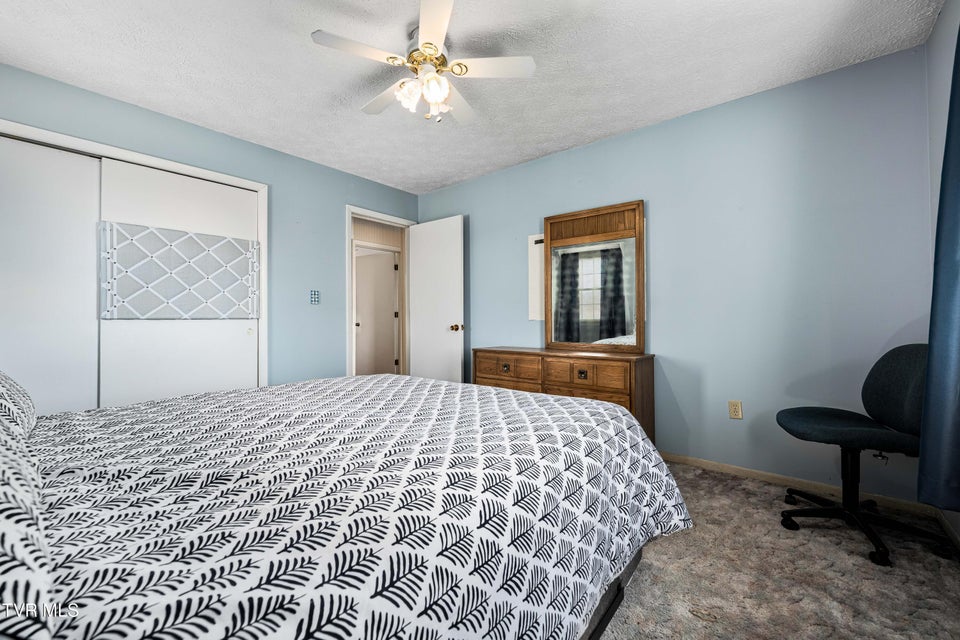 Photo #46: 180 Huntland Road