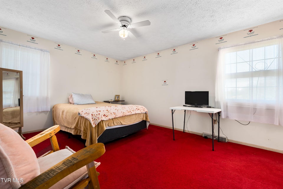 Photo #47: 180 Huntland Road