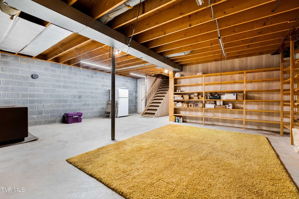 Photo #53: 180 Huntland Road