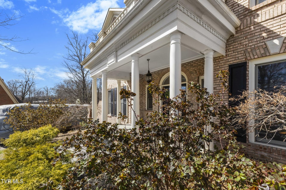 Photo #15: 1054 Colonial Drive