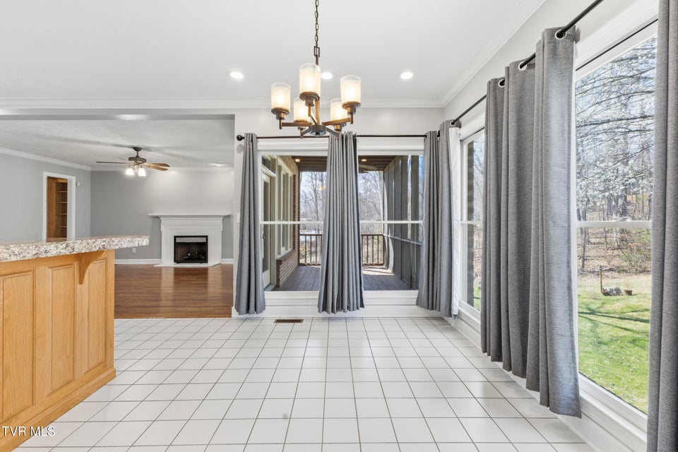 Photo #34: 1054 Colonial Drive