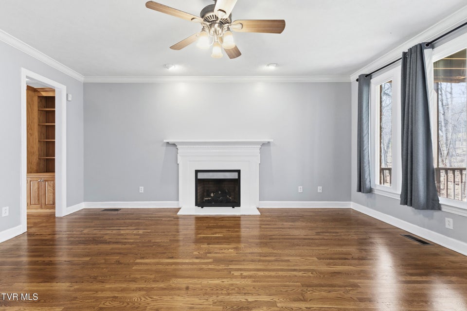 Photo #36: 1054 Colonial Drive