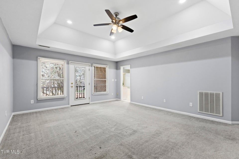 Photo #47: 1054 Colonial Drive