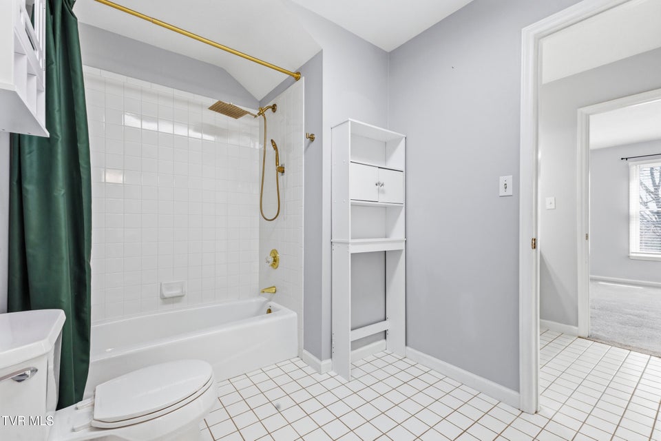 Photo #57: 1054 Colonial Drive