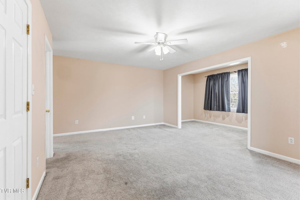 Photo #60: 1054 Colonial Drive