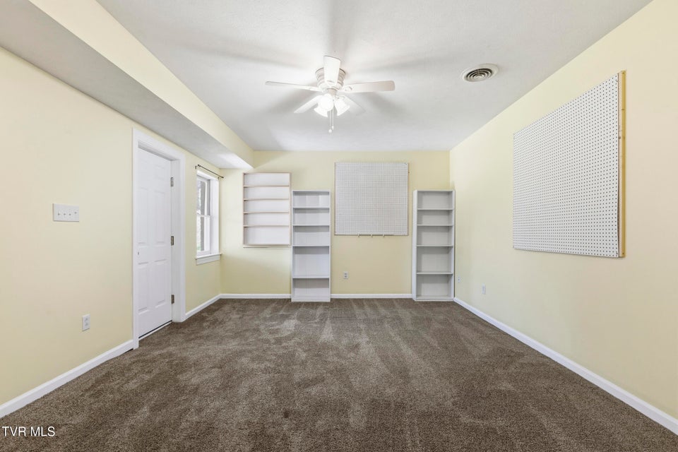 Photo #64: 1054 Colonial Drive