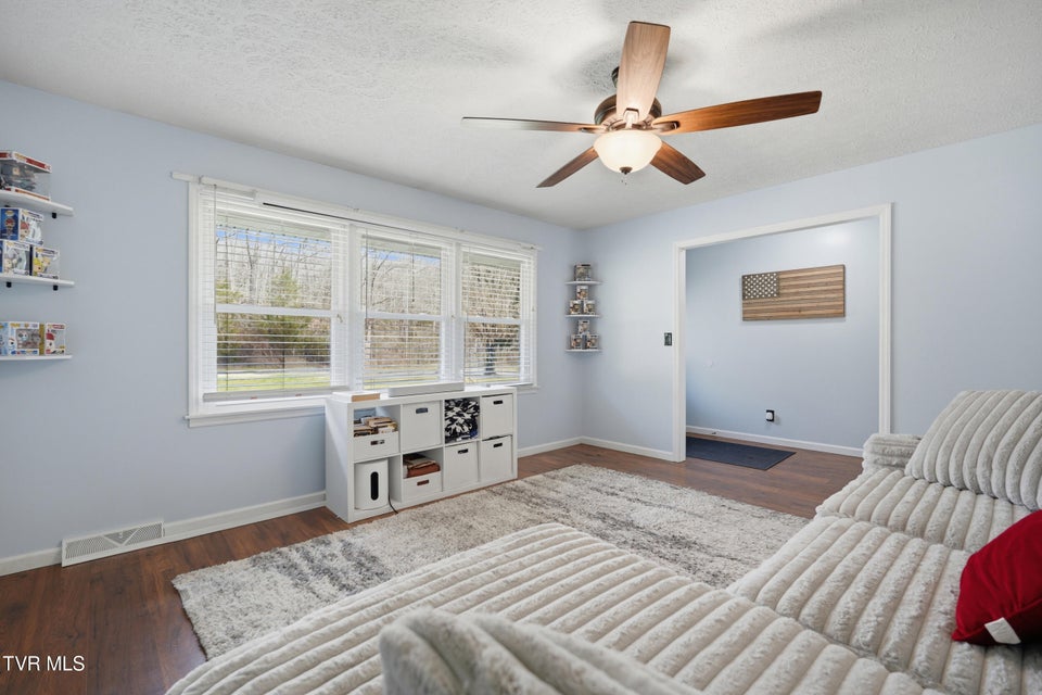 Photo #9: 413 Fraley Avenue