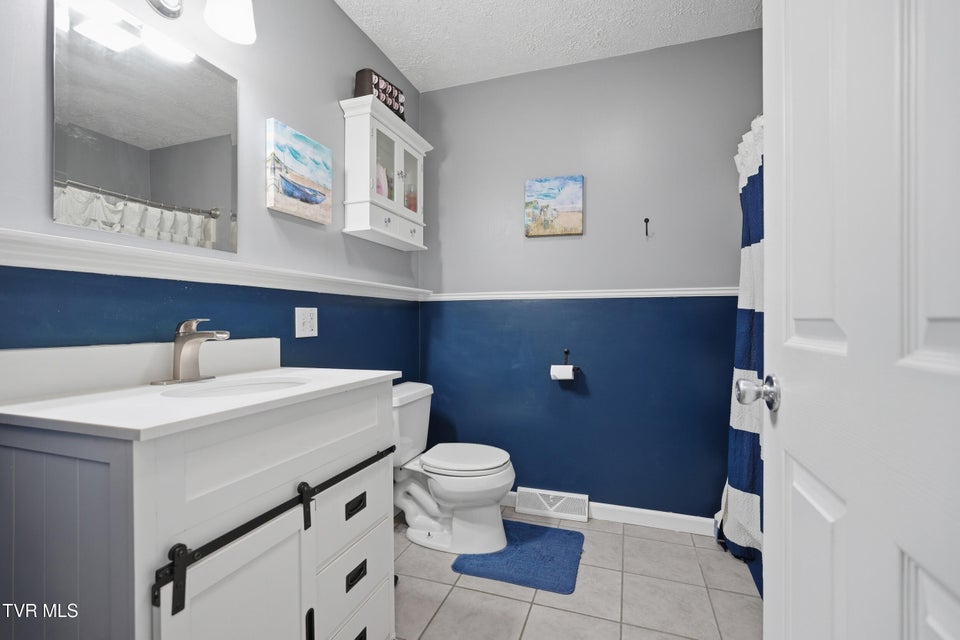 Photo #19: 413 Fraley Avenue