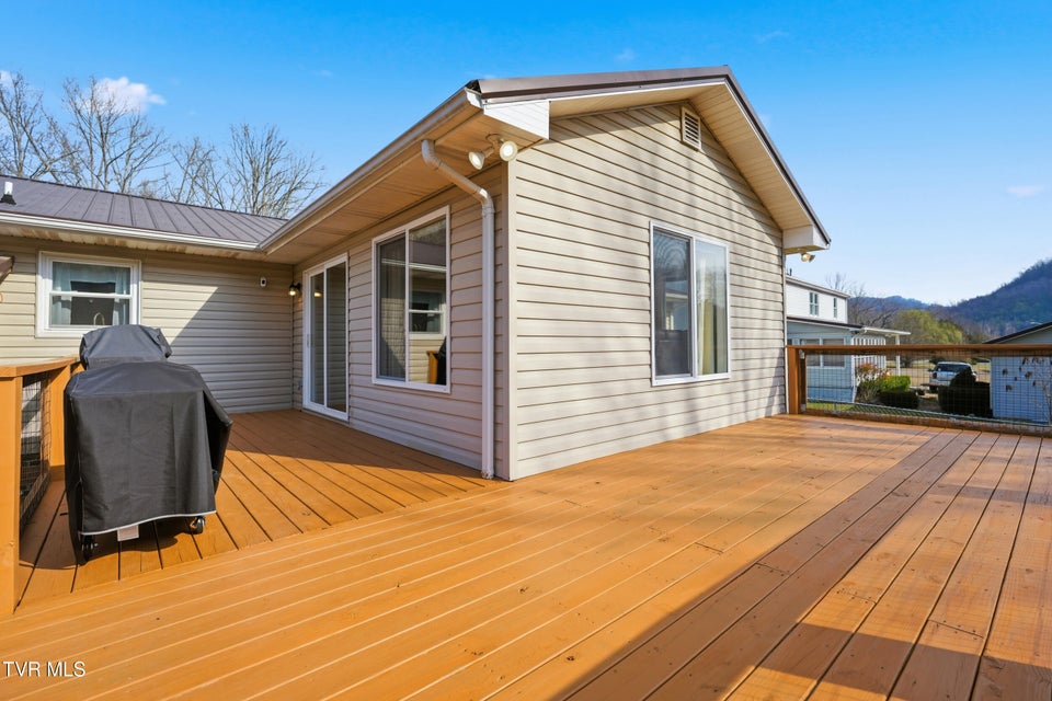 Photo #28: 413 Fraley Avenue