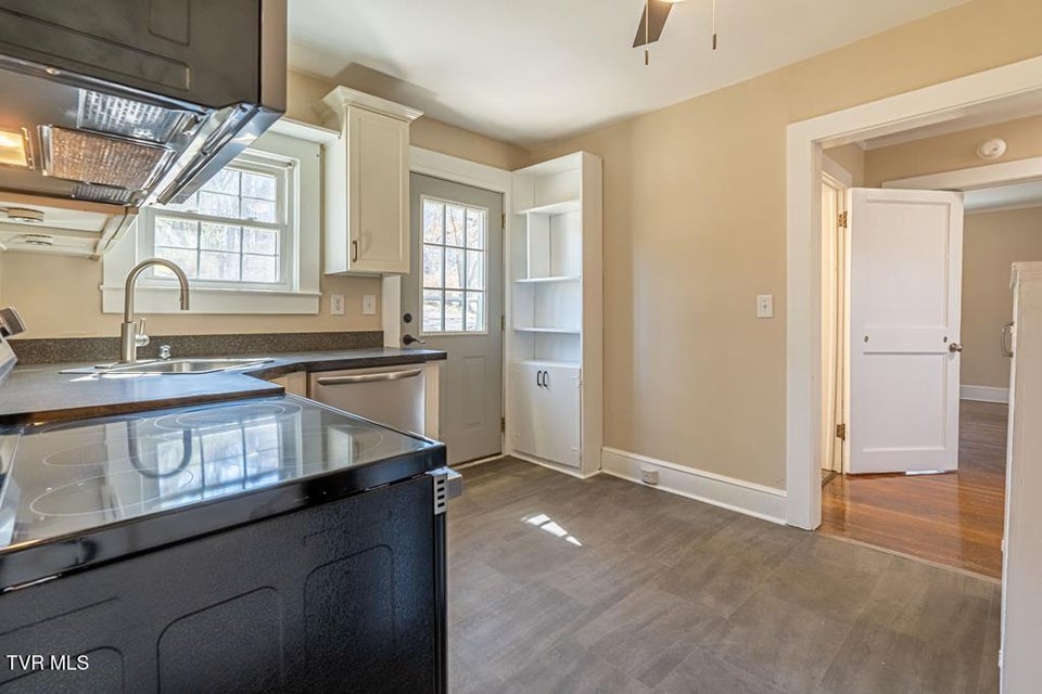 Photo #52: 30172 Hillman Highway