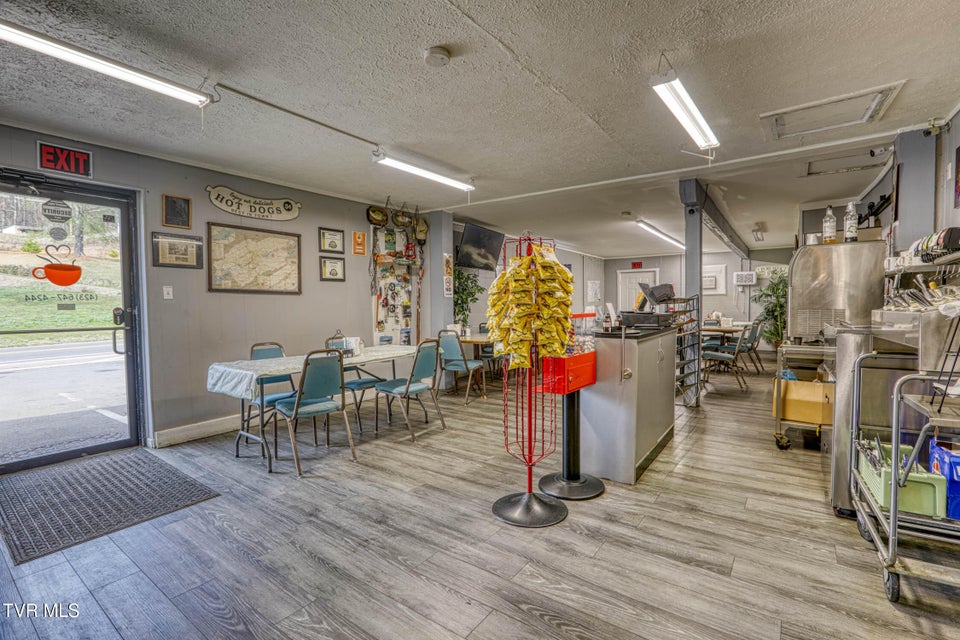 Photo #6: 2123 Highway 70n 