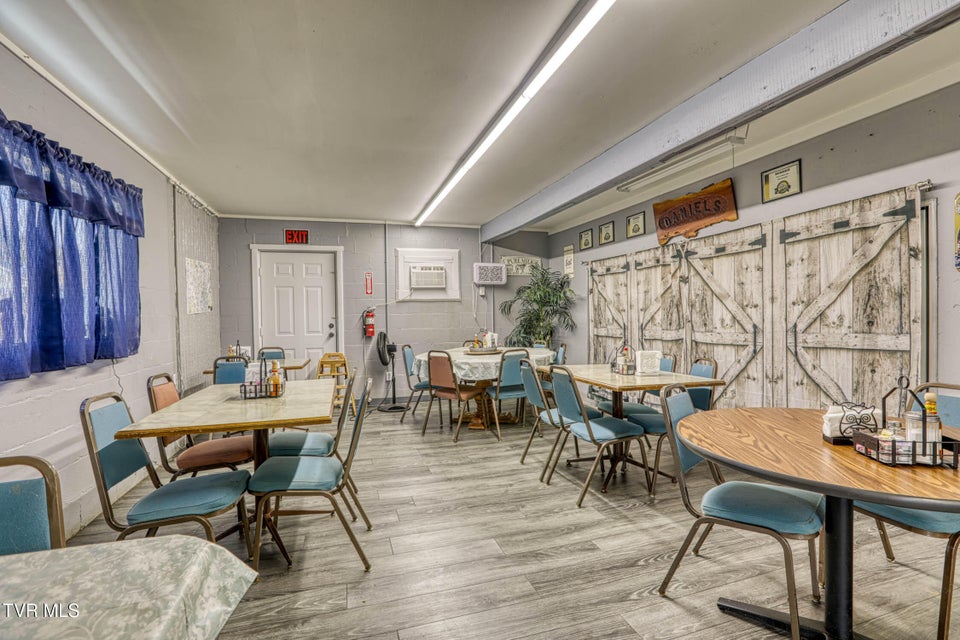 Photo #8: 2123 Highway 70n 