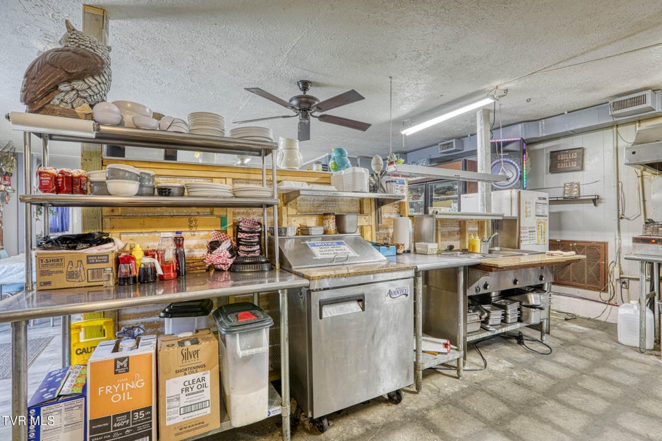 Photo #20: 2123 Highway 70n 