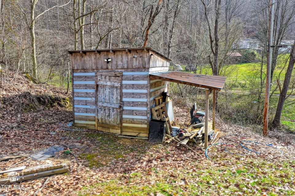 Photo #39: 2123 Highway 70n 