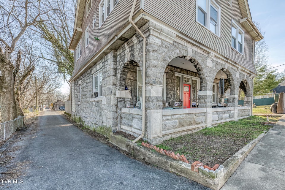 Photo #5: 311 12th Street