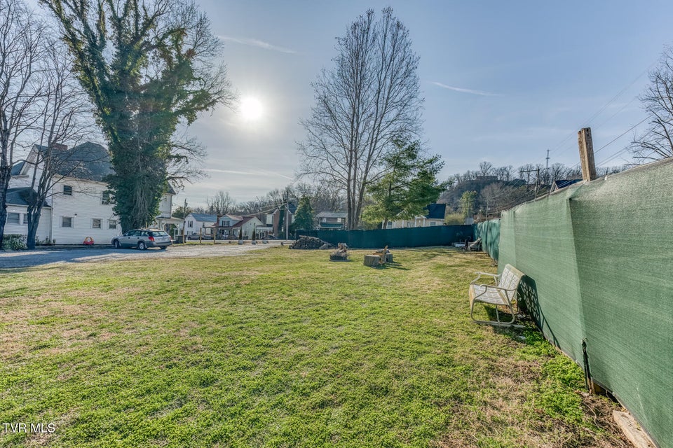 Photo #21: 311 12th Street