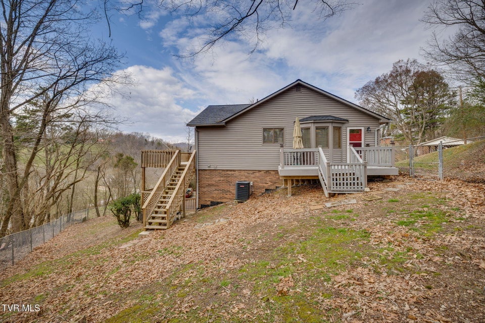 Photo #4: 400 Wimberly Place