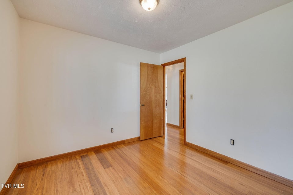 Photo #25: 400 Wimberly Place