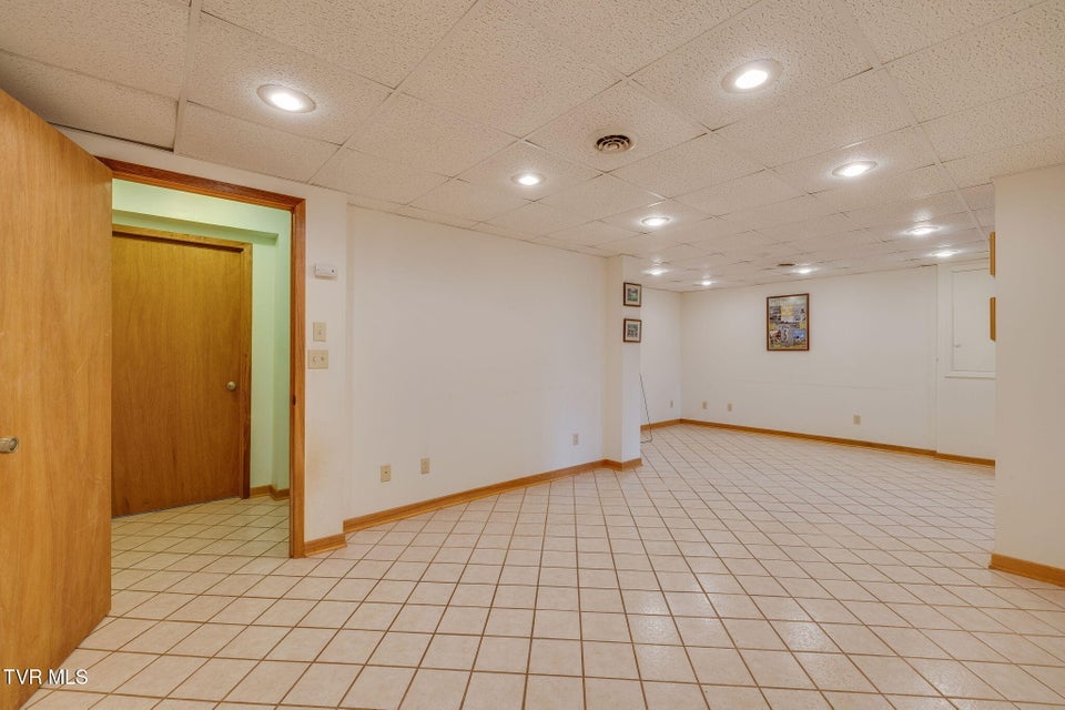 Photo #27: 400 Wimberly Place