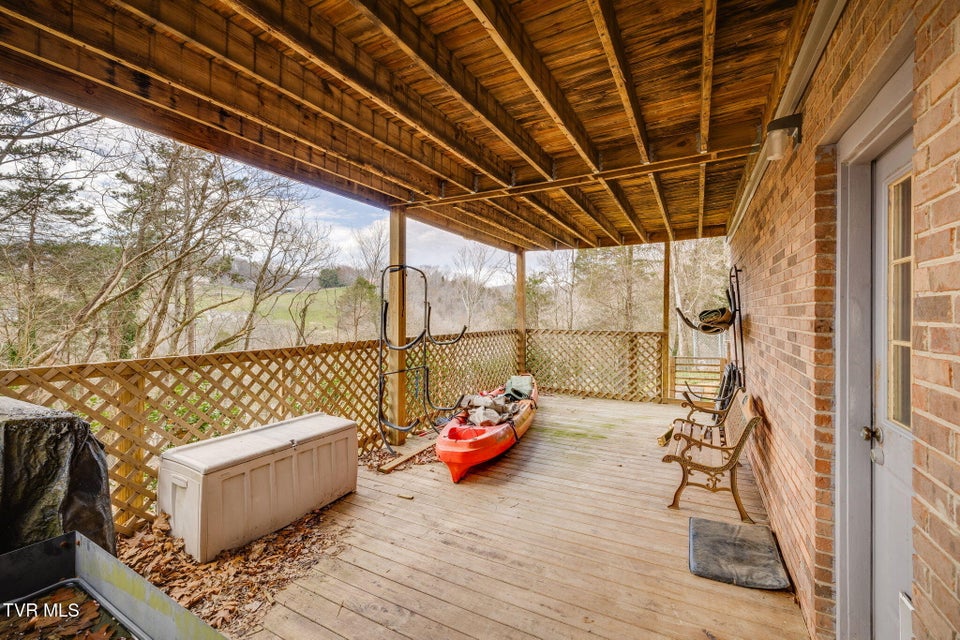 Photo #34: 400 Wimberly Place