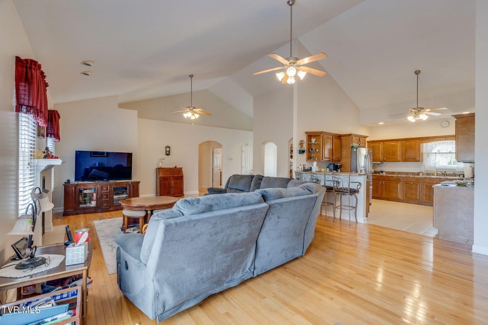 Photo #12: 381 Boonesboro Road