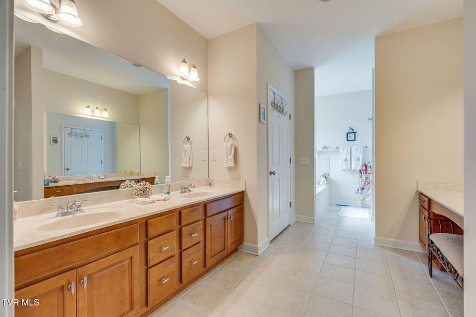 Photo #20: 381 Boonesboro Road