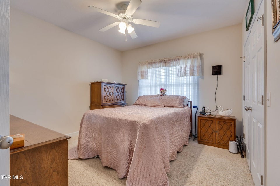 Photo #26: 381 Boonesboro Road