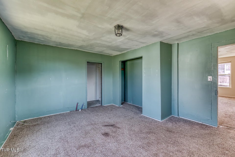 Photo #20: 2279 Saltville Highway