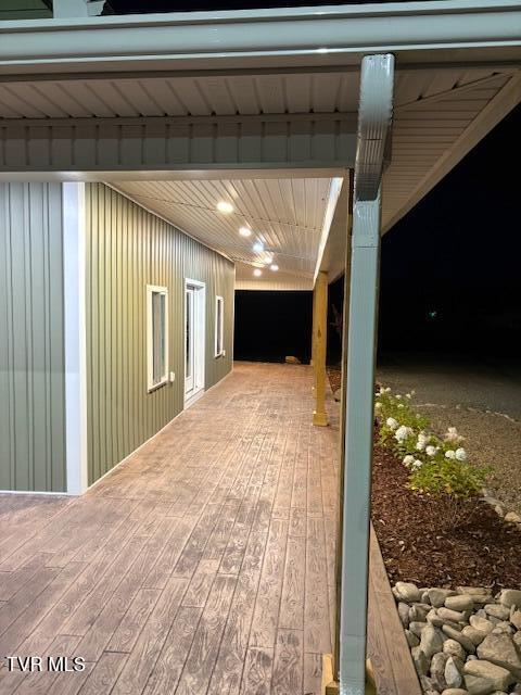 Photo #19: 2496 Siam Road