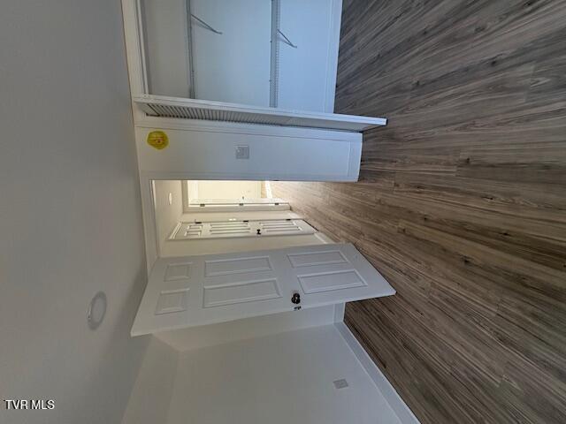 Photo #77: 2496 Siam Road