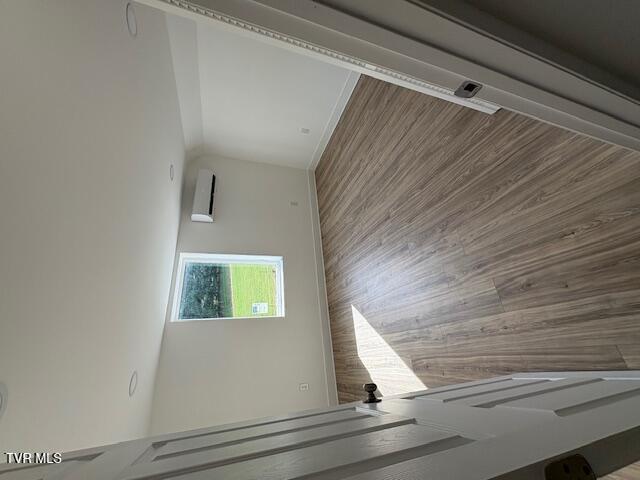 Photo #78: 2496 Siam Road