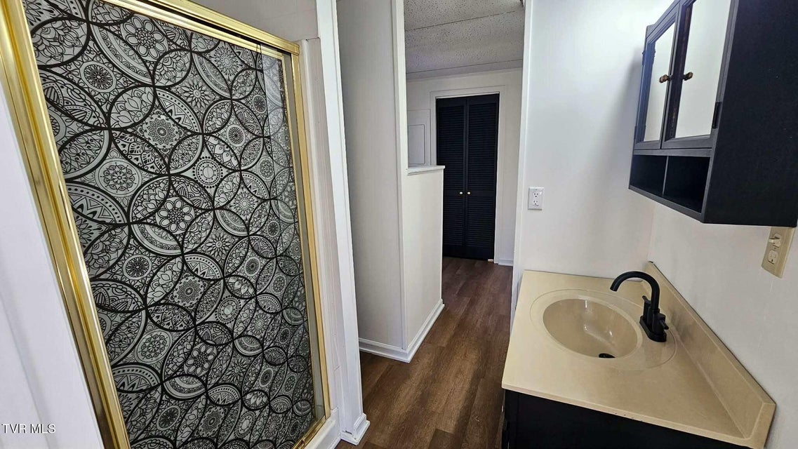 Photo #27: 2053 Alto Street