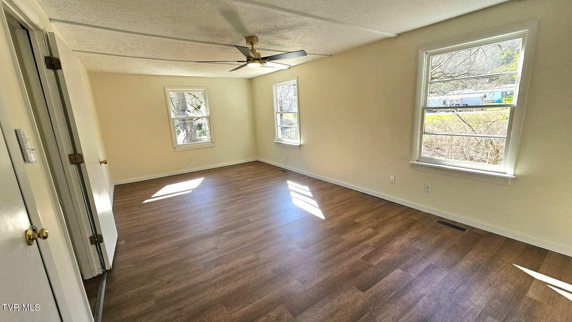 Photo #28: 2053 Alto Street