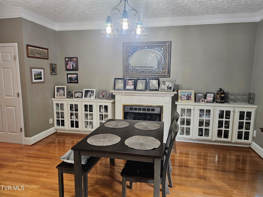 Photo #18: 700 A The Terrace Street