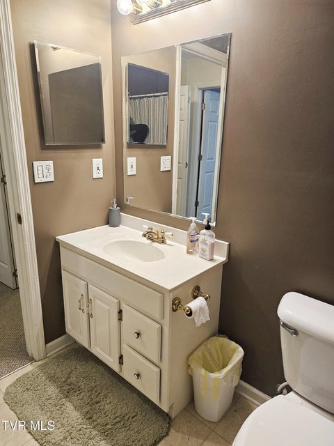 Photo #37: 700 A The Terrace Street