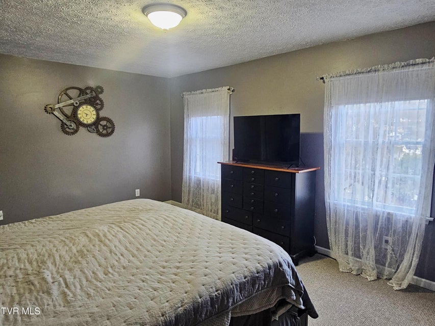 Photo #26: 700 A The Terrace Street