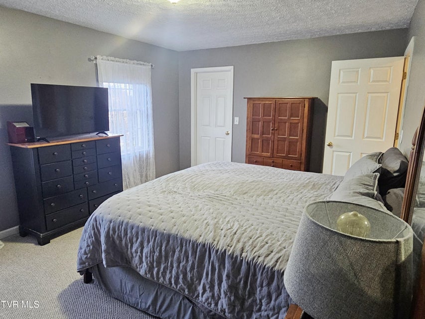 Photo #29: 700 A The Terrace Street