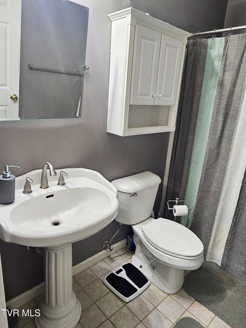 Photo #31: 700 A The Terrace Street