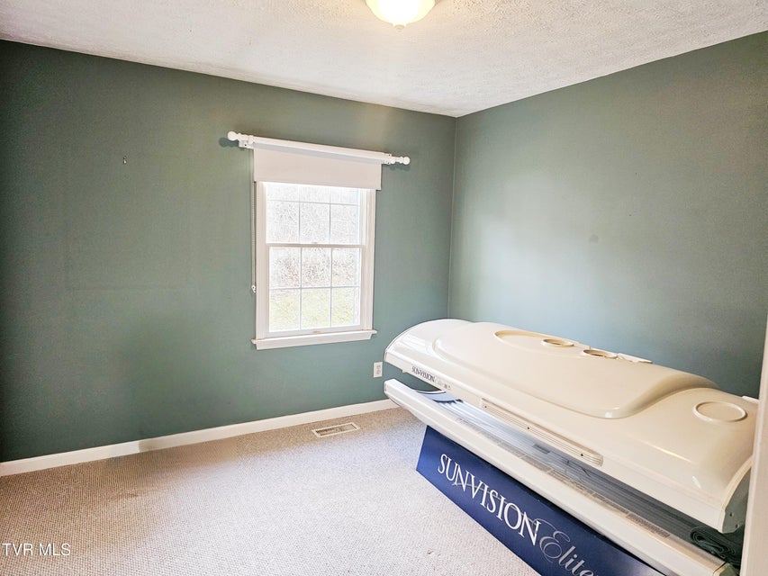 Photo #38: 700 A The Terrace Street