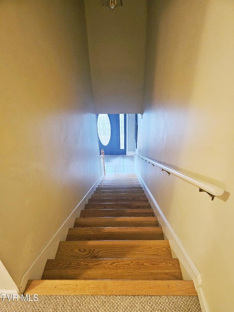 Photo #41: 700 A The Terrace Street